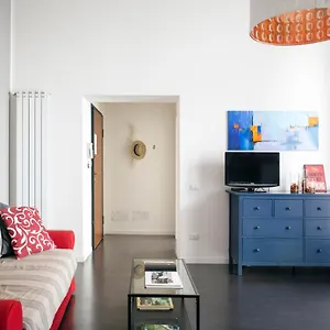  Apartment Ballaro House