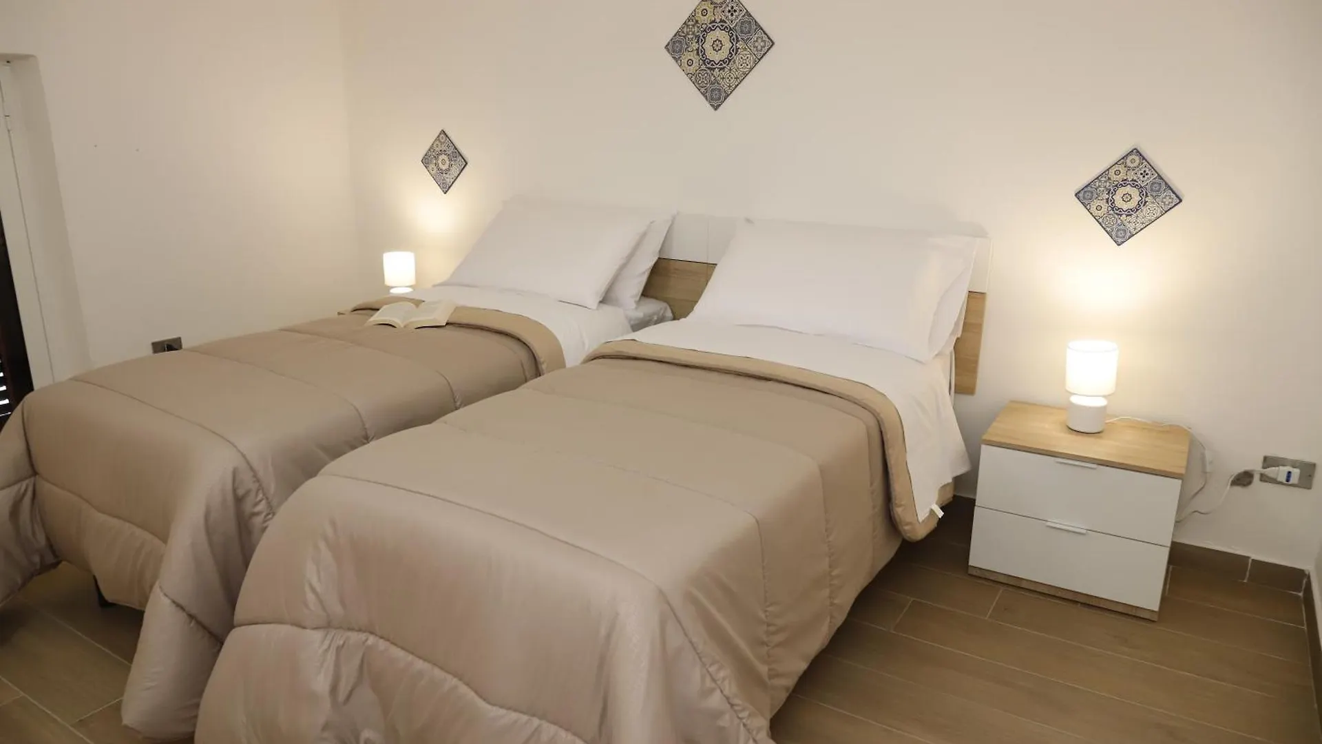 Amy House Palermo Apartment 0*,